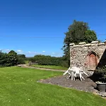 Kirk House Longtown, Ideal For Groups Or Families Holidaying Together *