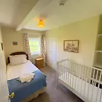 Kirk House Longtown, Ideal For Groups Or Families Holidaying Together Дом отдыха Longtown (Cumbria)