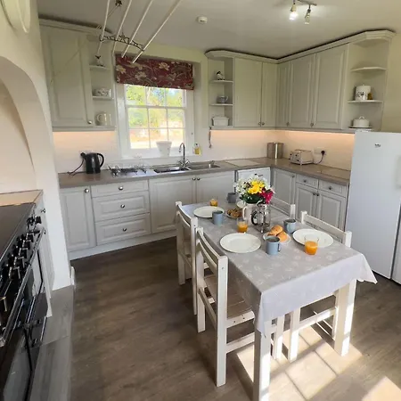 Ferienhaus Kirk House *